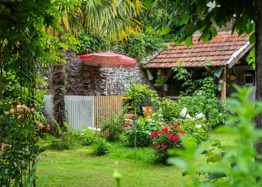 Occitanie Bagneres-De-Bigorre garden