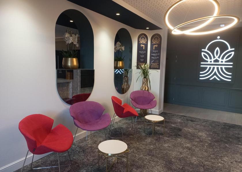 Occitanie Bagneres-De-Bigorre lobby