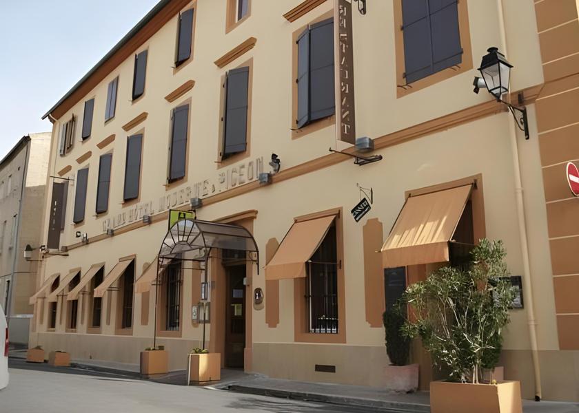 exterior view