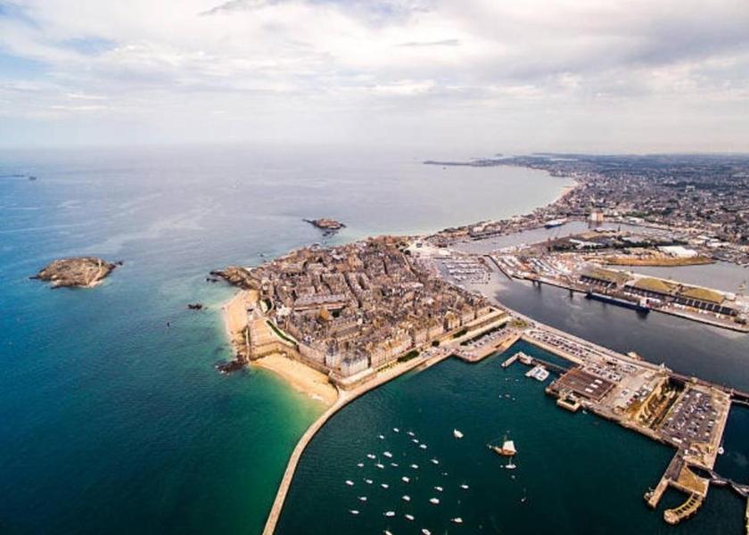 Brittany Roz-sur-Couesnon 