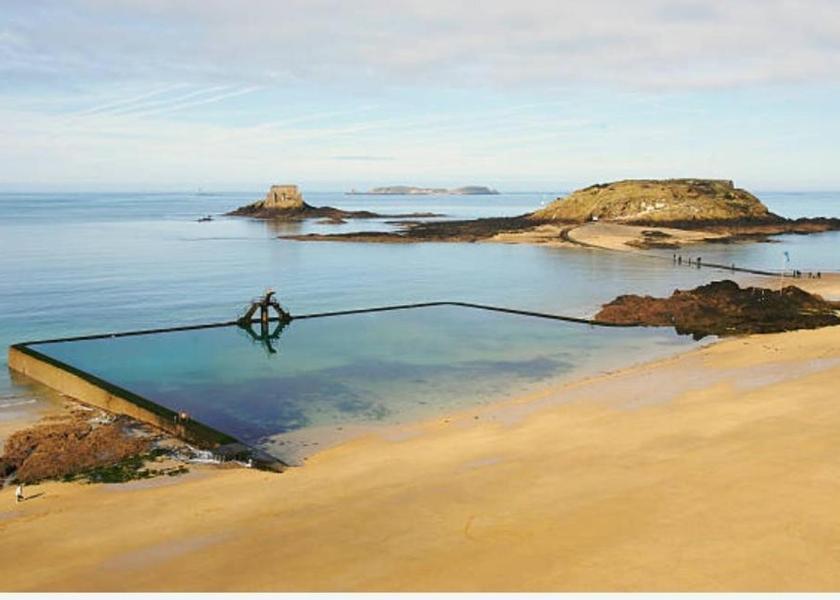 Brittany Roz-sur-Couesnon 