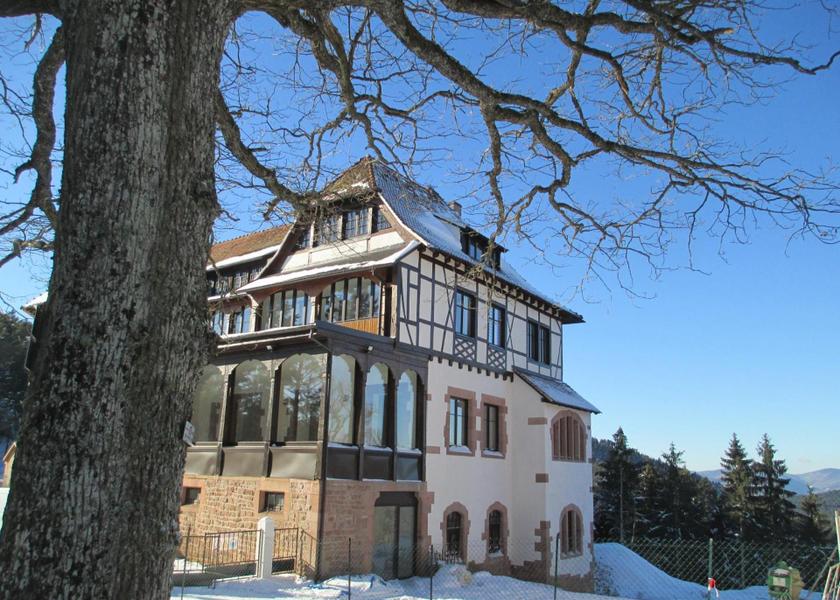 Grand Est Saint-Hippolyte entrance