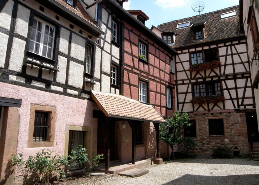 Grand Est Ribeauvillé entrance