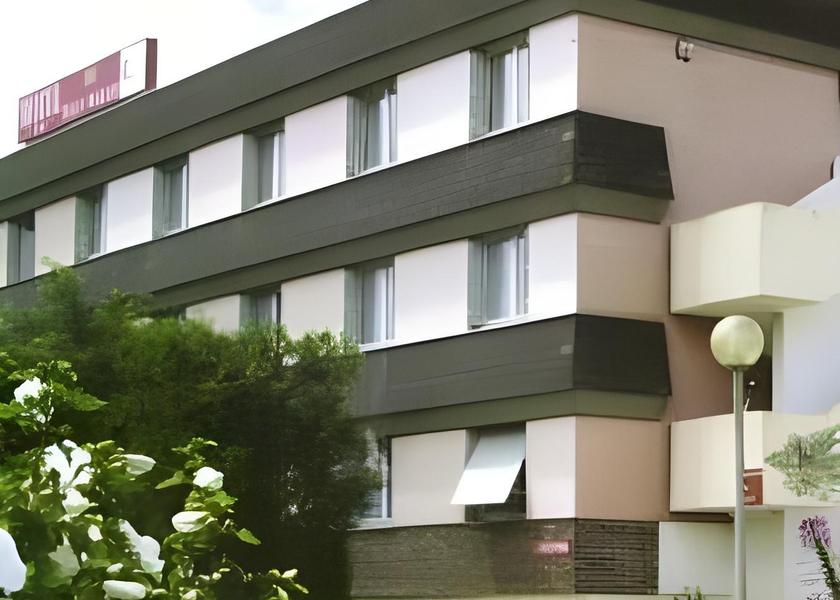 Normandy Saint-Marcel exterior view