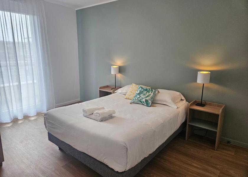 Ile-de-France Saint-Maur-des-Fosses bed