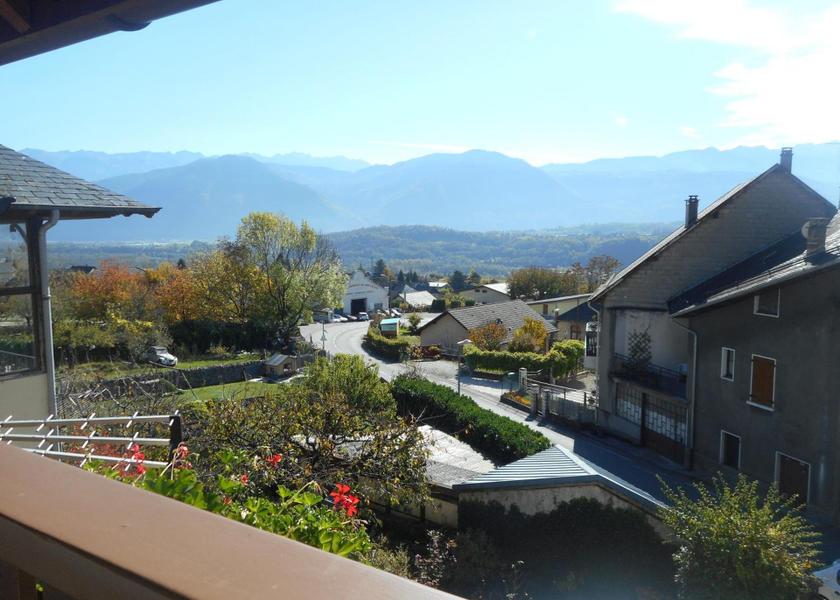 Auvergne-Rhône-Alpes Saint-Pierre-d'Albigny Double Room with Mountain View