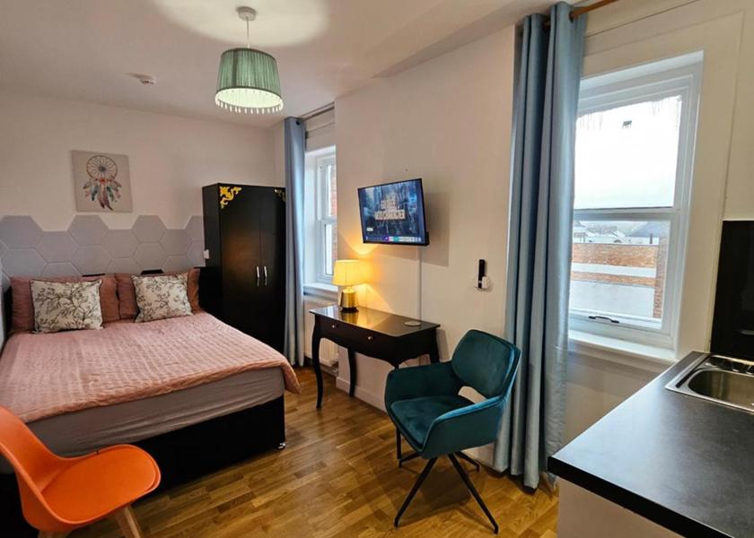 England Leek Deluxe Double Room with Shower