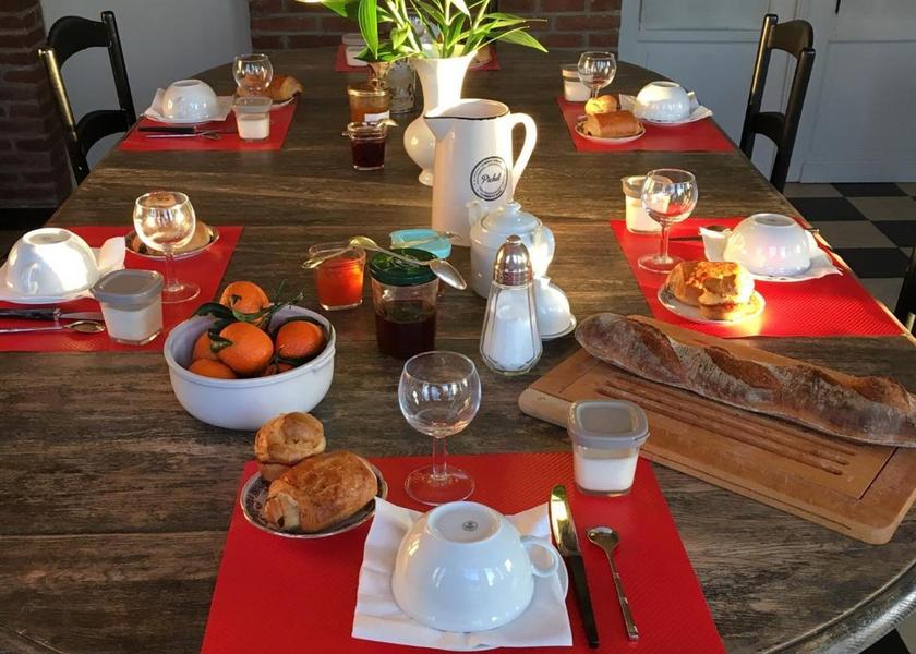 Ile-de-France Montreuil food and beverages