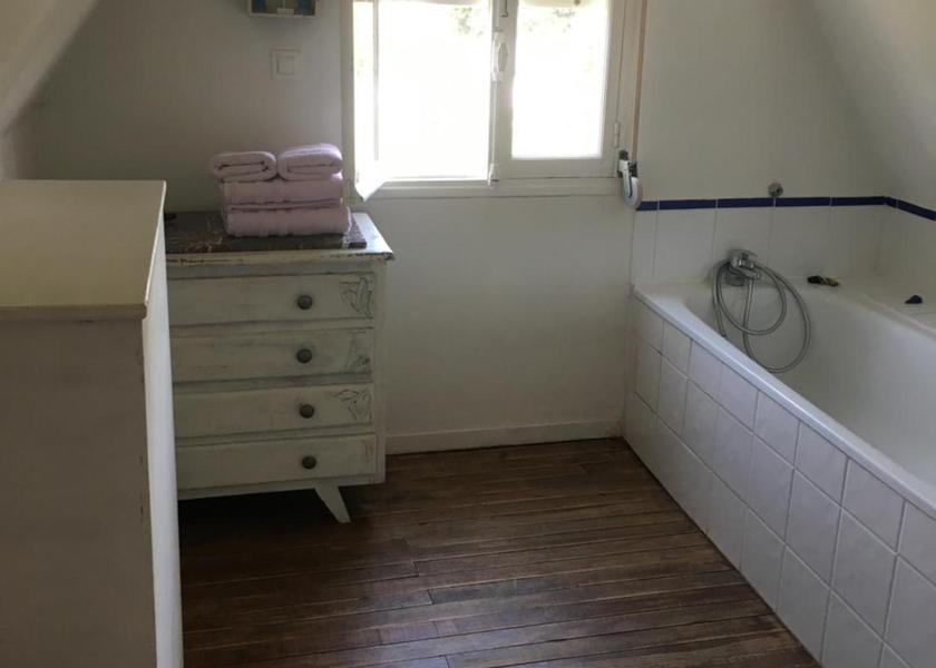 Ile-de-France Montreuil bathroom