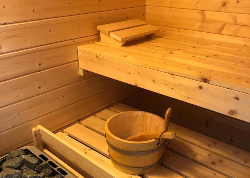 Ile-de-France Montreuil sauna