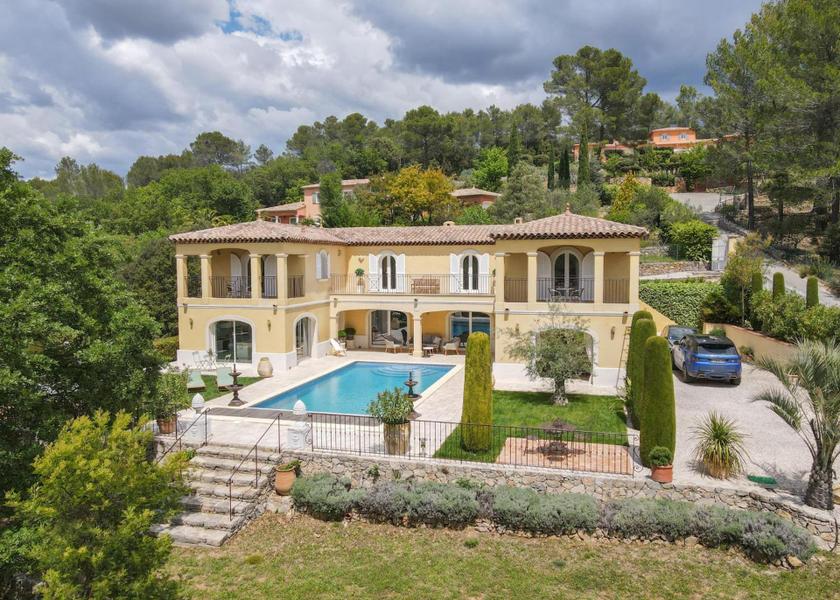 Provence-Alpes-Côte d'Azur Lorgues exterior view