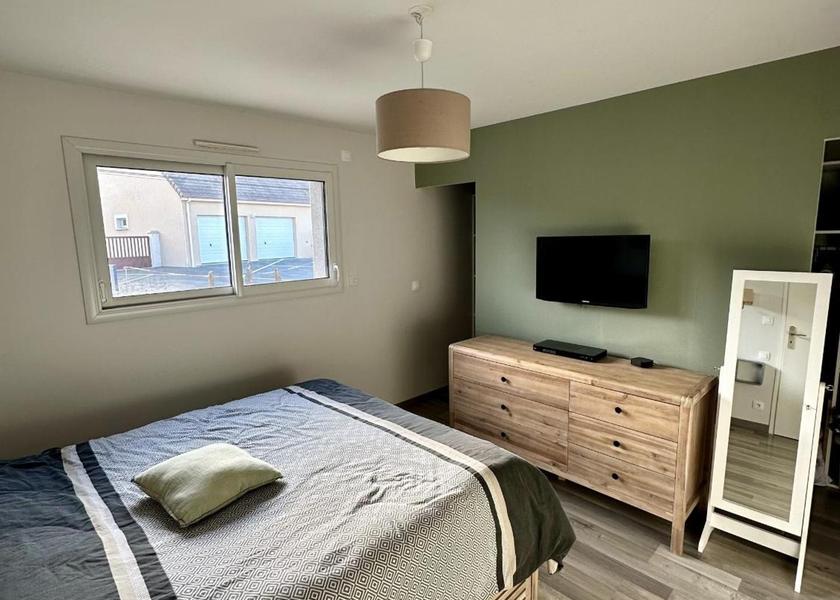 Pays de la Loire Mulsanne Three-Bedroom House