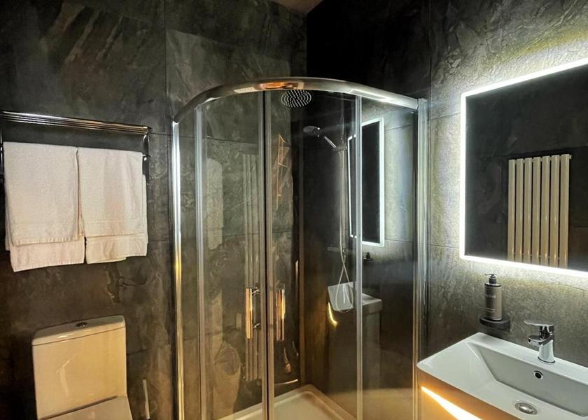 Northern Ireland Downpatrick Small Double Room