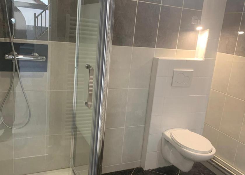 Île-de-France Bondy bathroom
