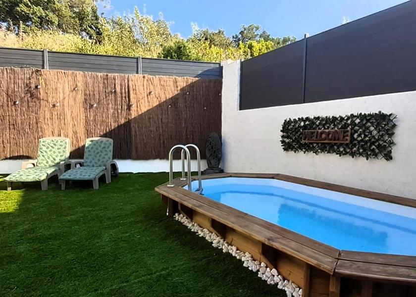 Provence - Alpes - Cote d'Azur Bras swimming pool