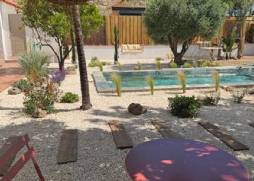 Occitanie Claira garden