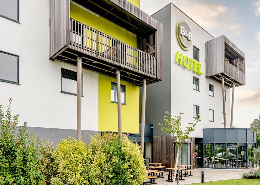 Nouvelle-Aquitaine Floirac exterior view