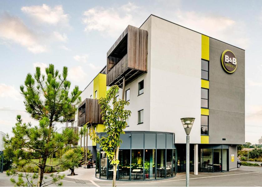 Nouvelle-Aquitaine Floirac exterior view