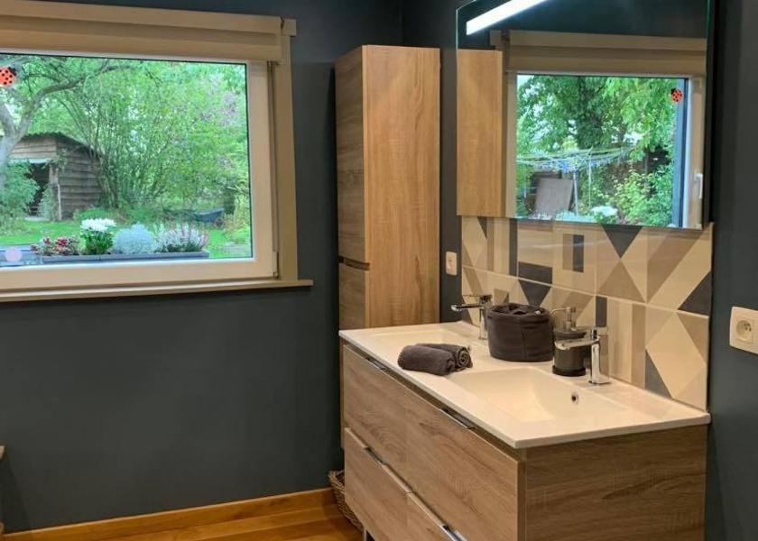 Grand Est Givet Double Room with Private Bathroom