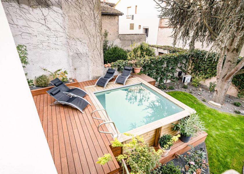 Auvergne-Rhone-Alpes Lezoux balcony/terrace