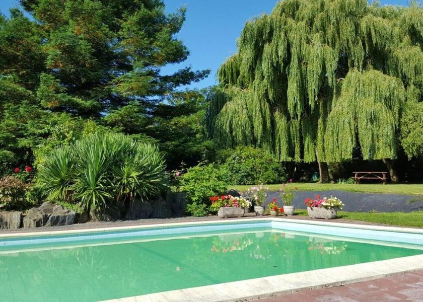 Normandy Litteau swimming pool