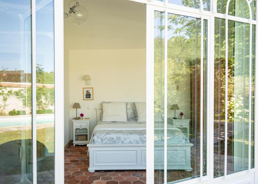 Centre-Loire Valley Bleury-Saint-Symphorien Deluxe Double Room with Shower