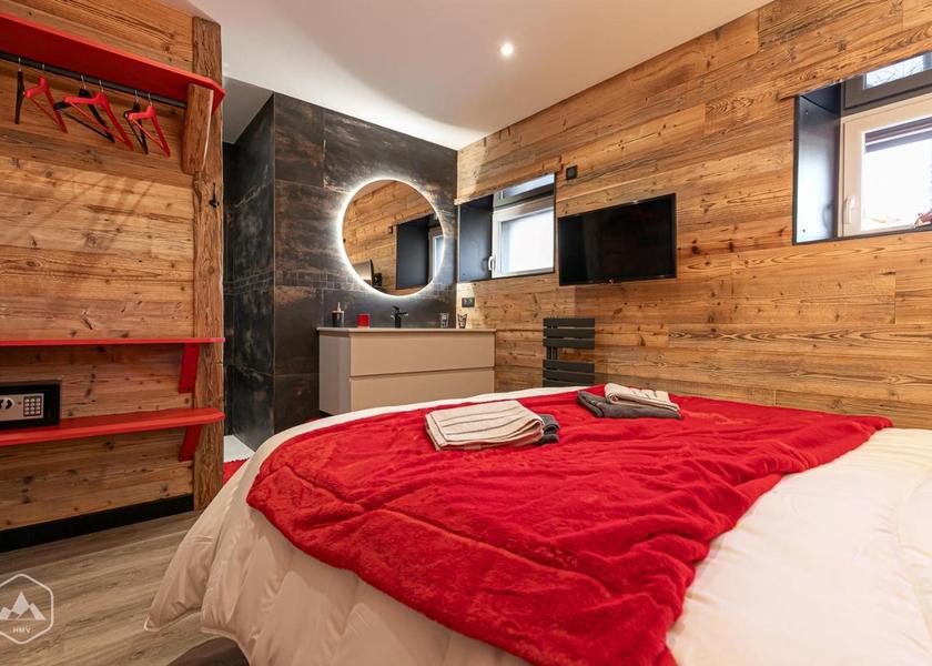 Auvergne-Rhone-Alpes Modane Double Room with Private Bathroom