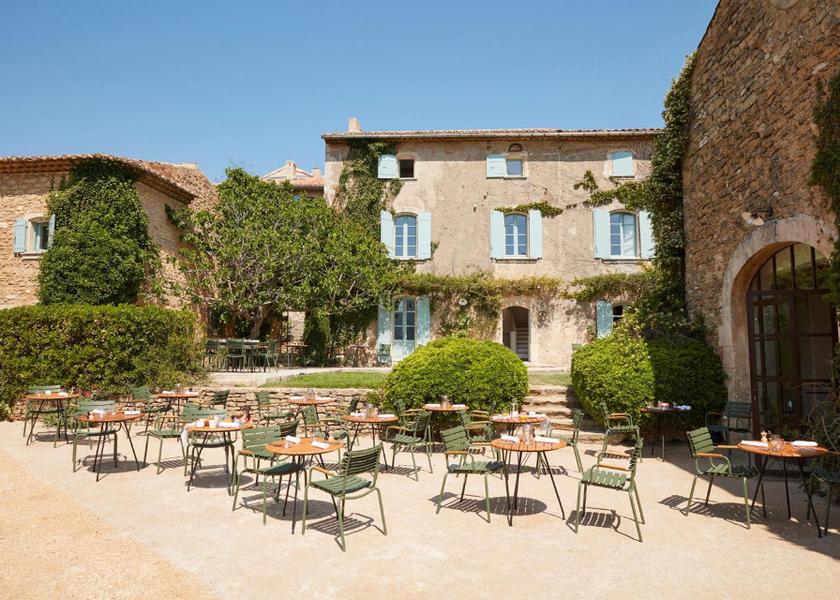 Provence-Alpes-Côte d'Azur Oppede exterior view