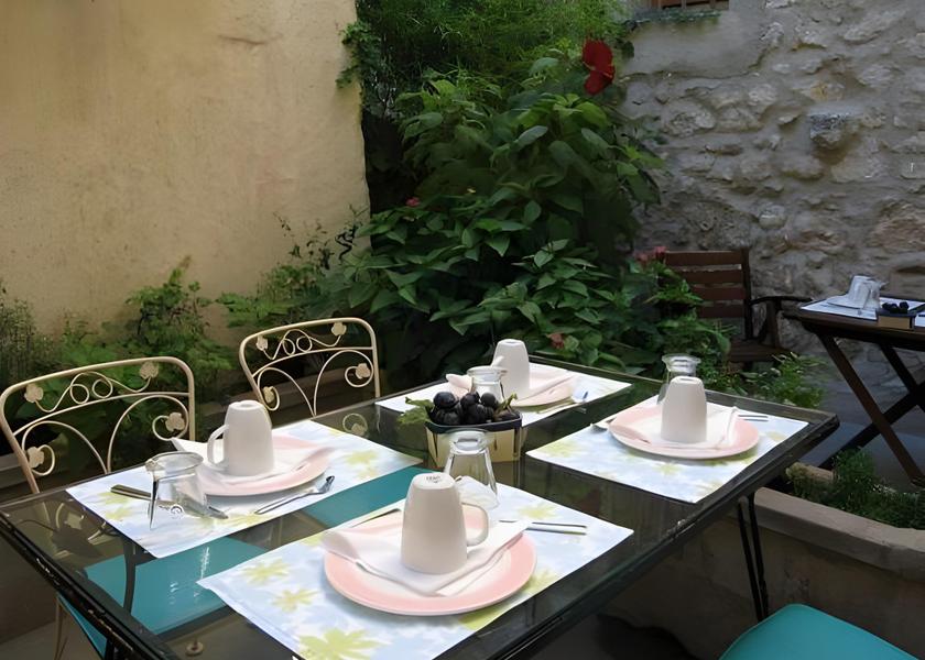 Provence-Alpes-Côte d'Azur Oppede restaurant