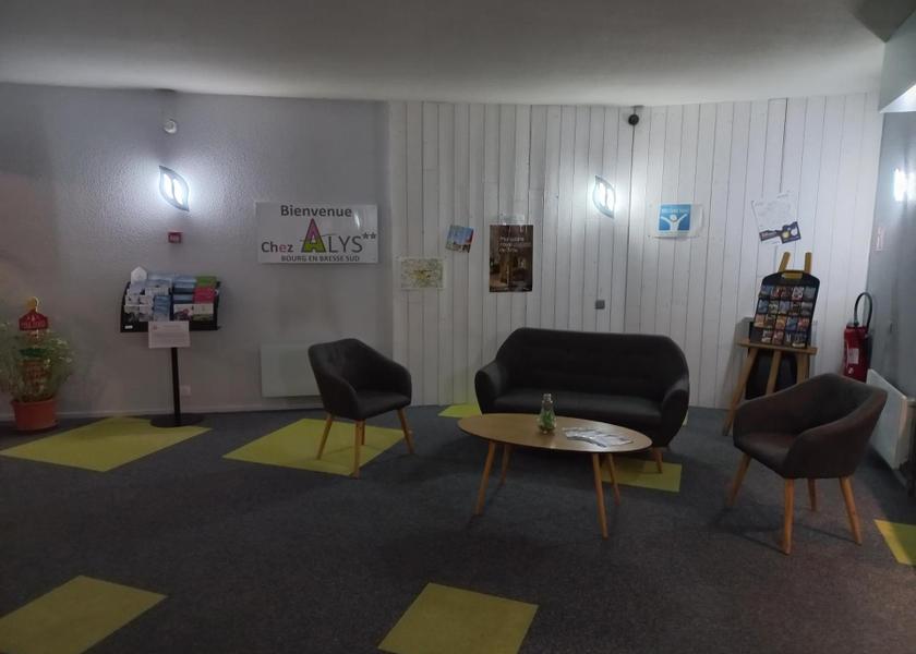 Auvergne-Rhône-Alpes Montagnat lobby