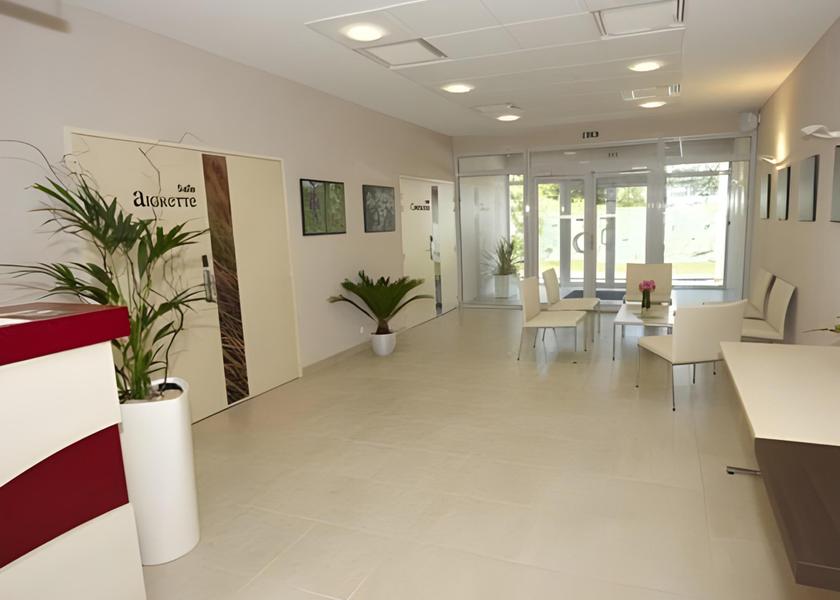 Brittany Plouescat lobby