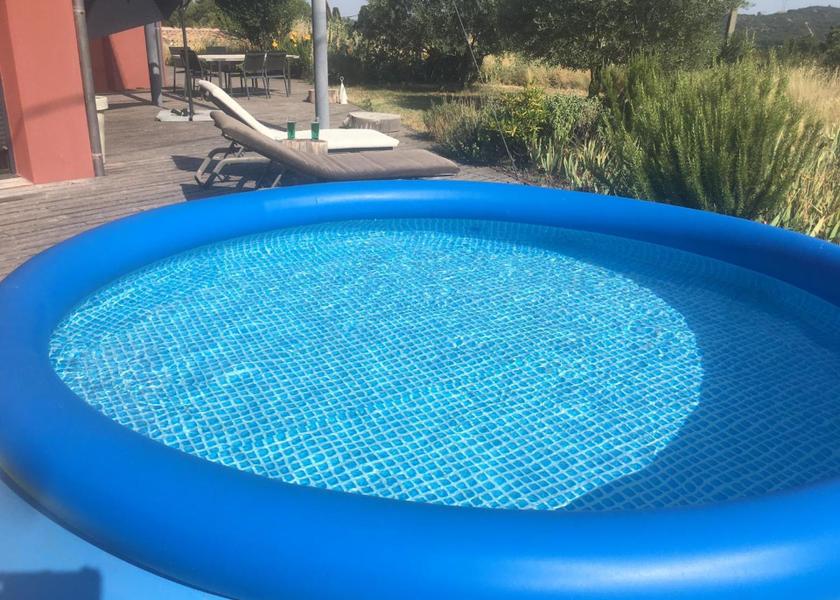 Occitanie Pujaut swimming pool