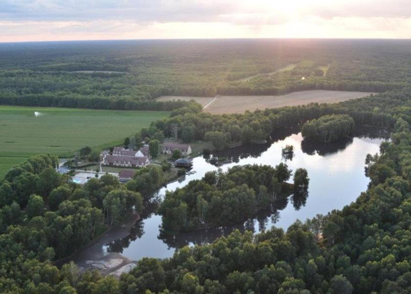 Centre-Loire Valley Sainte-Montaine 