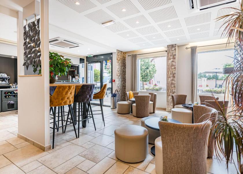 Auvergne-Rhone-Alpes Saint-Laurent-De-Chamousset exterior view