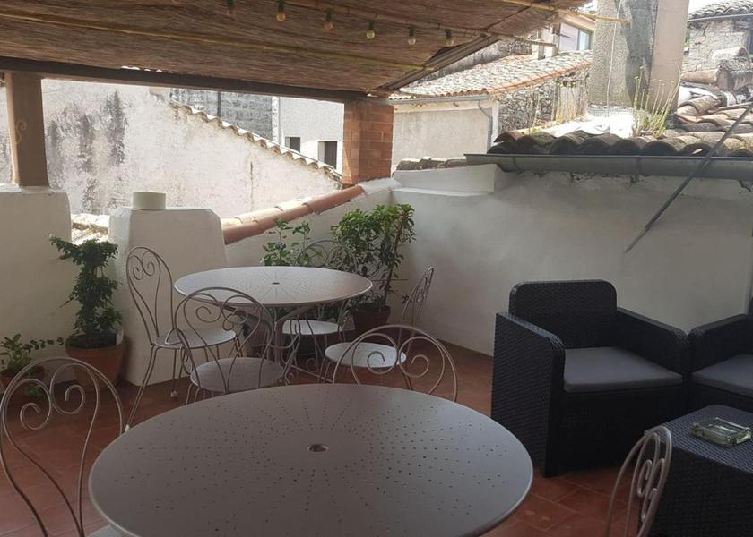 balcony/terrace