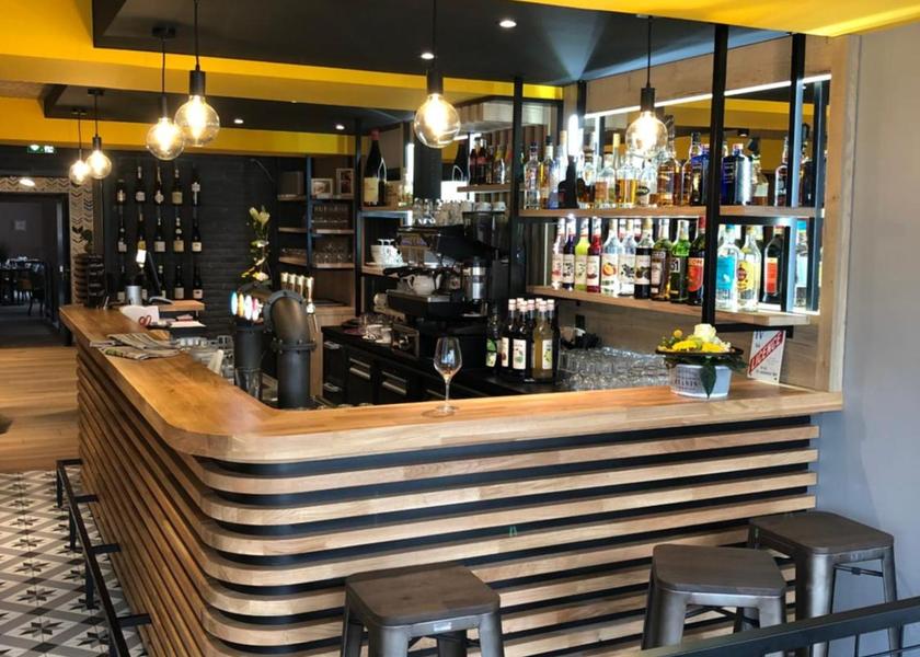 Pays de la Loire Savenay bar/lounge