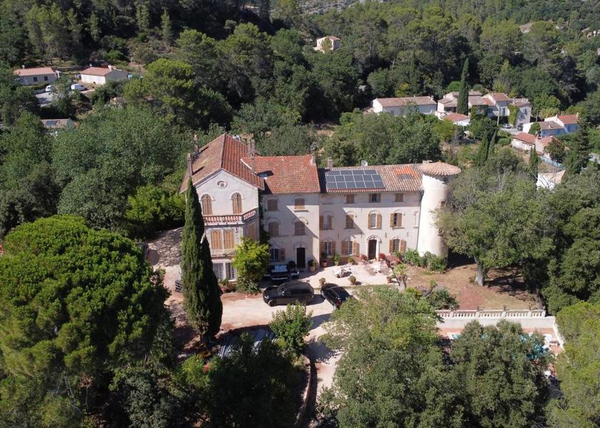 Var Taradeau exterior view