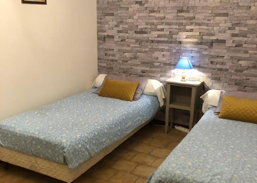 Occitanie Thuir Double Room with Private Bathroom