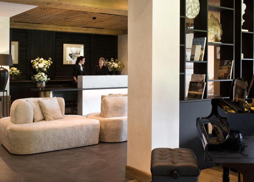 Grand Est Ventron lobby