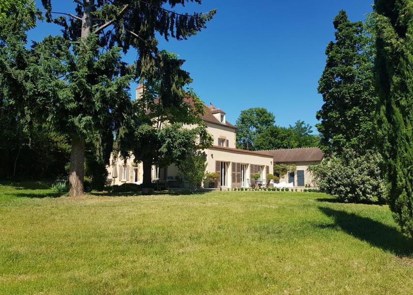 Auvergne-Rhone-Alpes Yzeure 