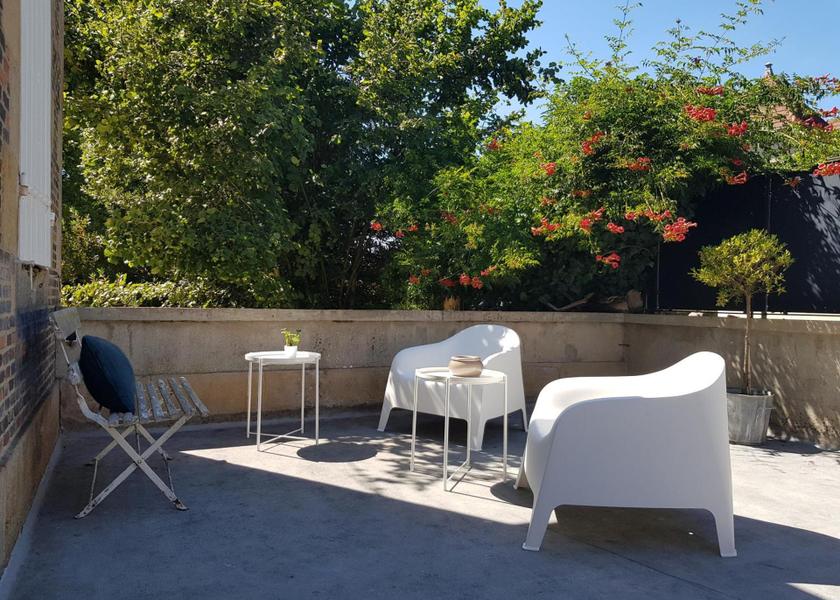 Auvergne-Rhone-Alpes Yzeure balcony/terrace