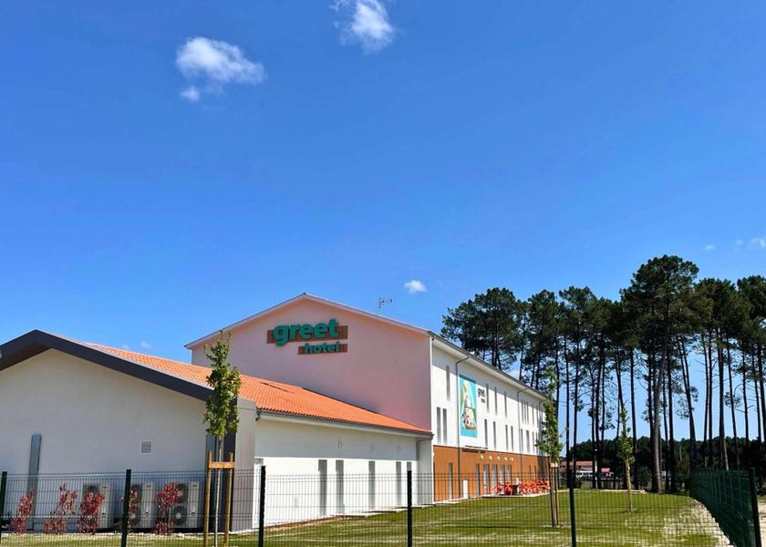 Nouvelle-Aquitaine Castets exterior view