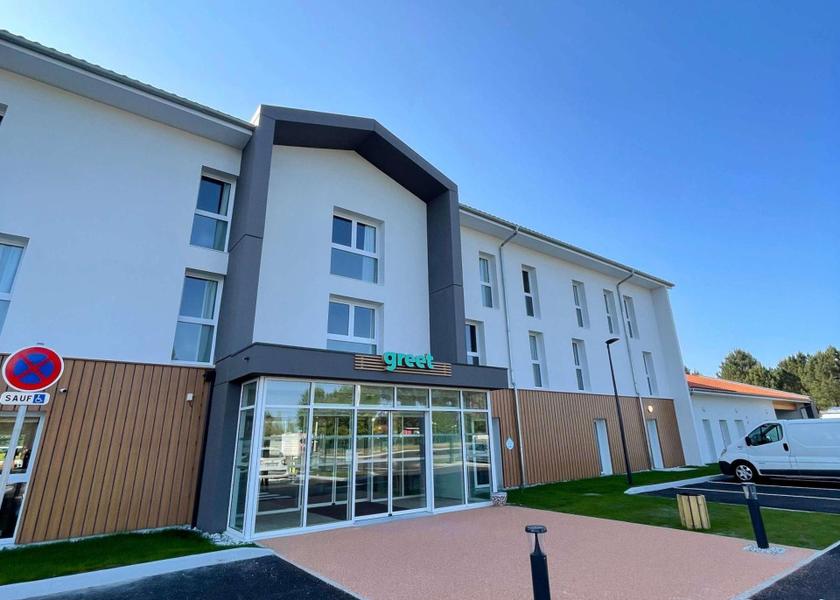 Nouvelle-Aquitaine Castets exterior view