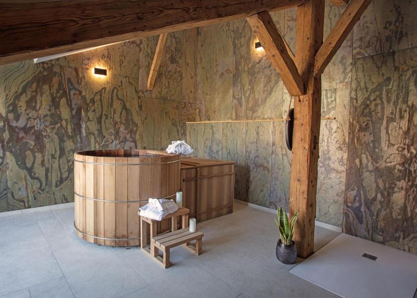 Bourgogne-Franche-Comté Malbuisson hot tub