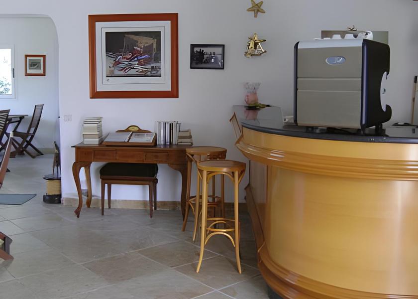 Corsica Rogliano reception