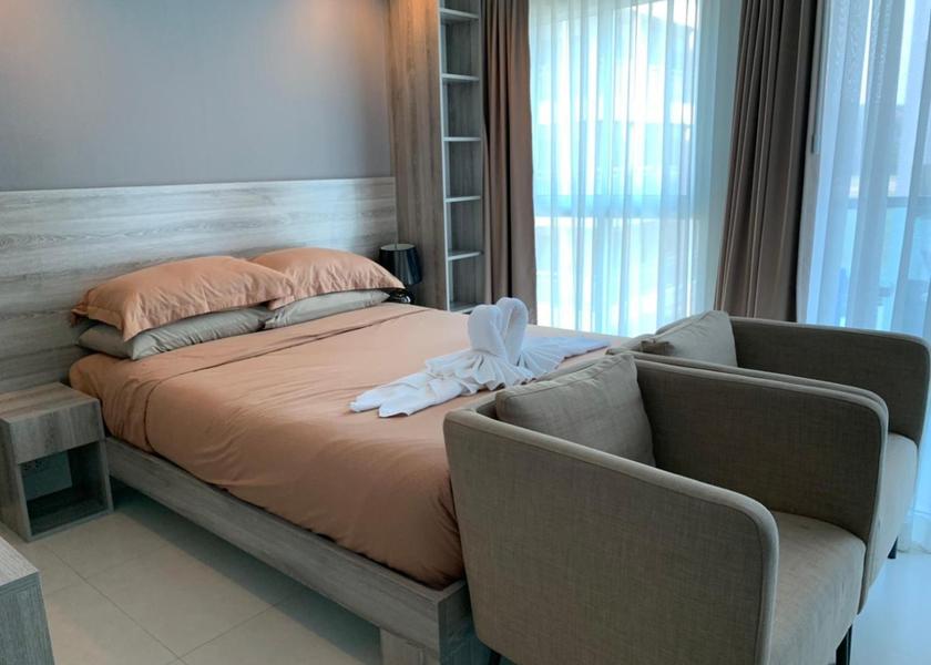 Rayong Province Klaeng Apartment with Partial Sea View (Queen Bed)