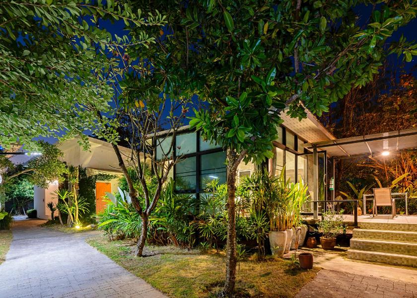 Rayong Province Ban Chang Hotel Exterior