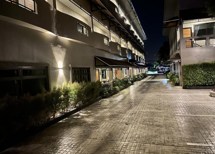 Rayong Province Ban Chang Exterior