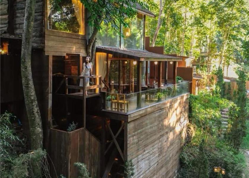 Chiang Mai Province Mae On exterior view