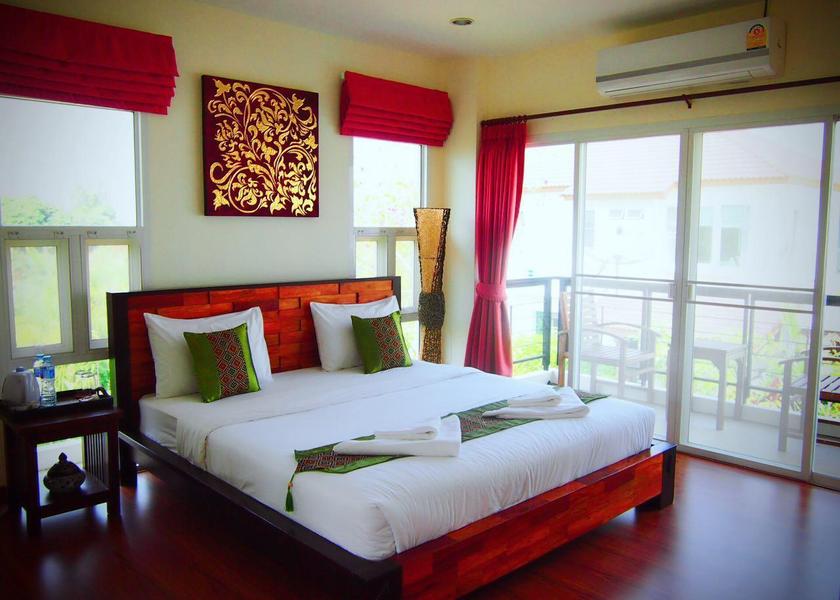 Chiang Mai Province San Kamphaeng 4 Bedroom Pool Villa